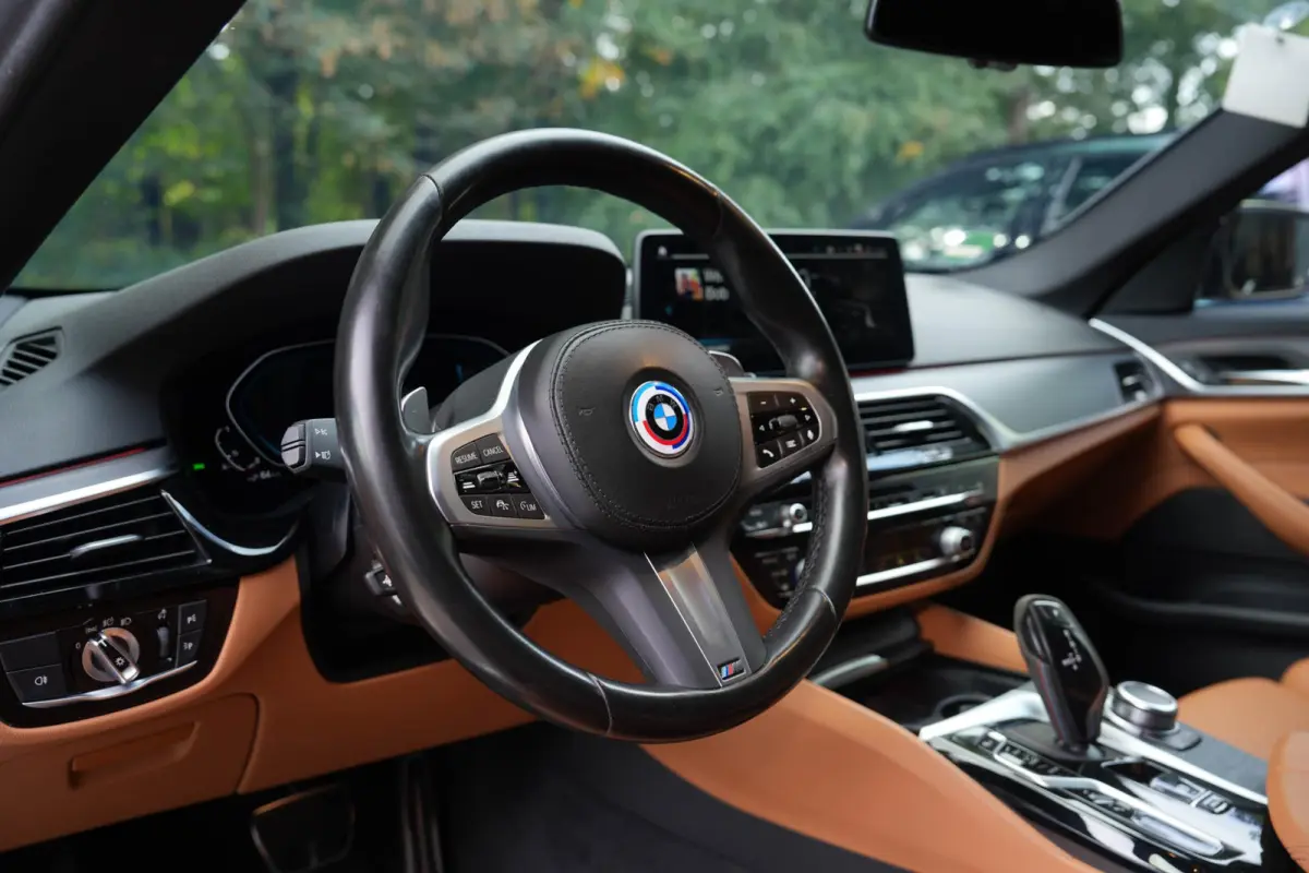 530e Business Edition Plus |360 Camera|Laser|Elek. Stoelen|HUD|Ambient|