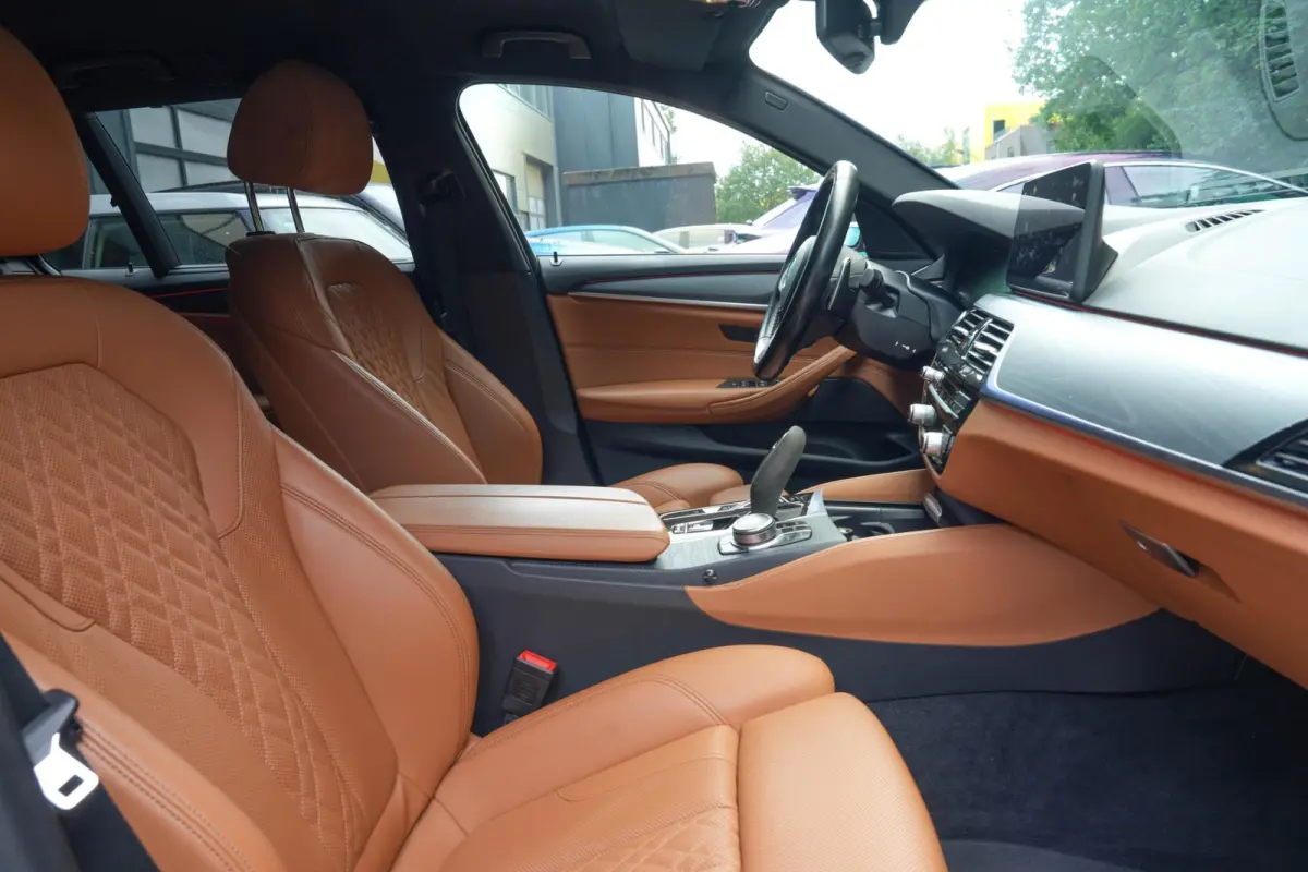 530e Business Edition Plus |360 Camera|Laser|Elek. Stoelen|HUD|Ambient|