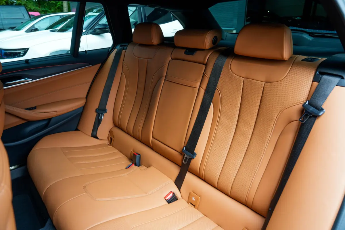 530e Business Edition Plus |360 Camera|Laser|Elek. Stoelen|HUD|Ambient|