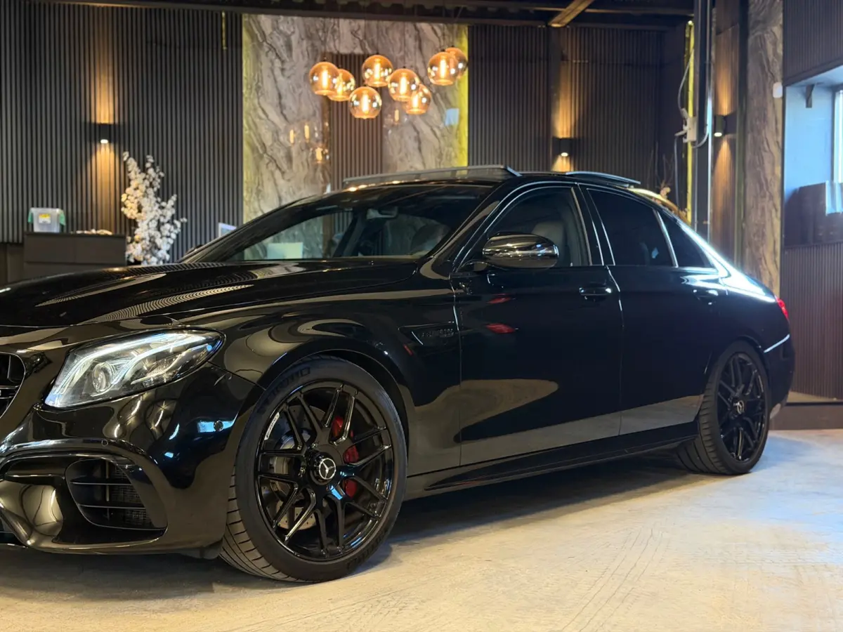 AMG 63 S 4MATIC+|BOMVOL|DEALER ONDERHOUDEN