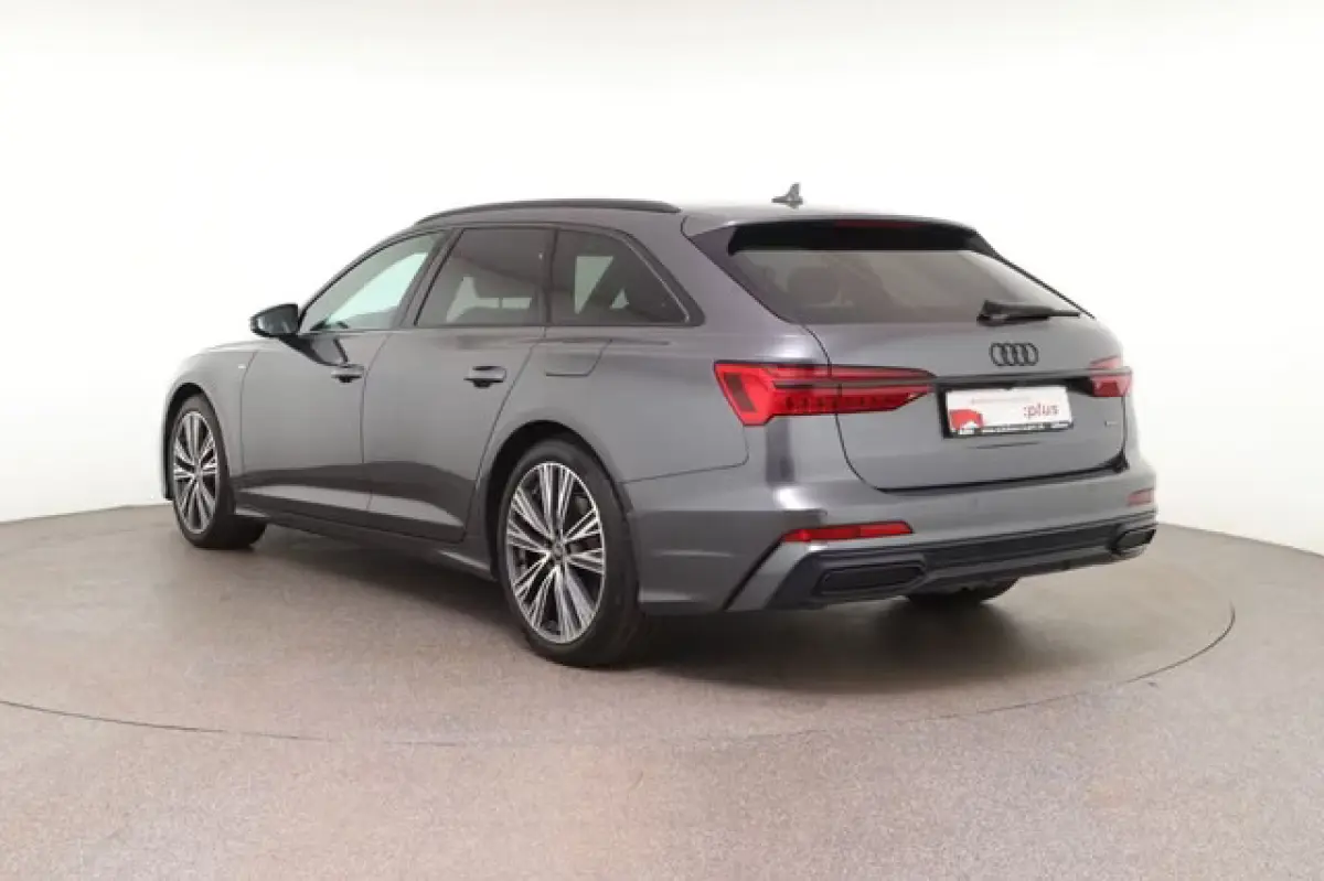 55 TFSI e Quattro S-LINE (270kW/367pk) ** MATRIX, TREKH, ACC, B&O, 20-inch LMV ** 1e EIG - UNFALLFREI ** ** INFORMEER OOK NAAR ONZE AANTREKKELIJKE FINANCIAL-LEASE TARIEVEN **
