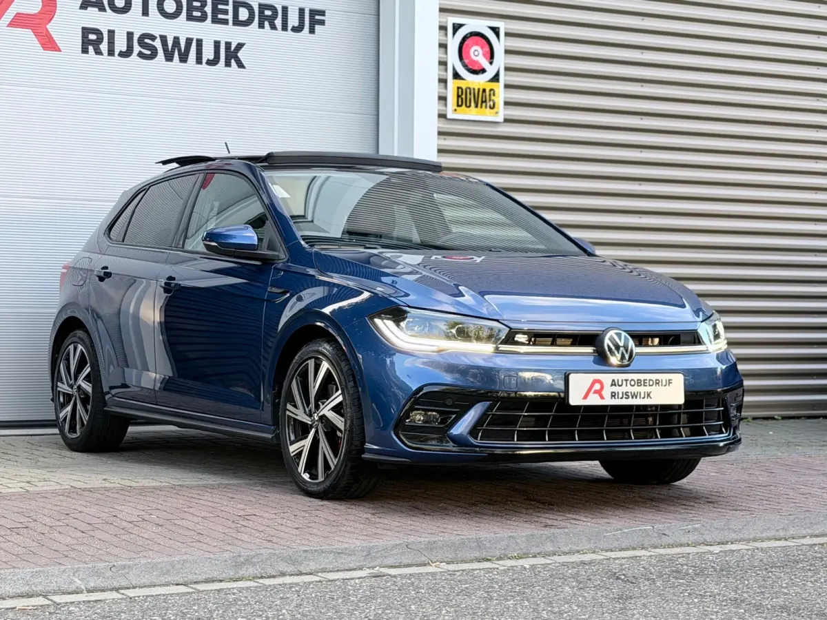 1.0 TSI R-Line Pano/Xenon/Camera