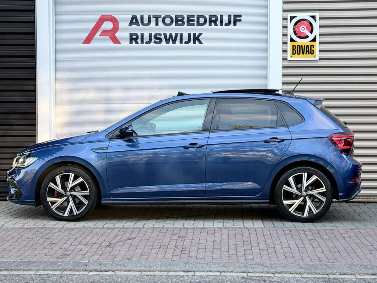 1.0 TSI R-Line Pano/Xenon/Camera
