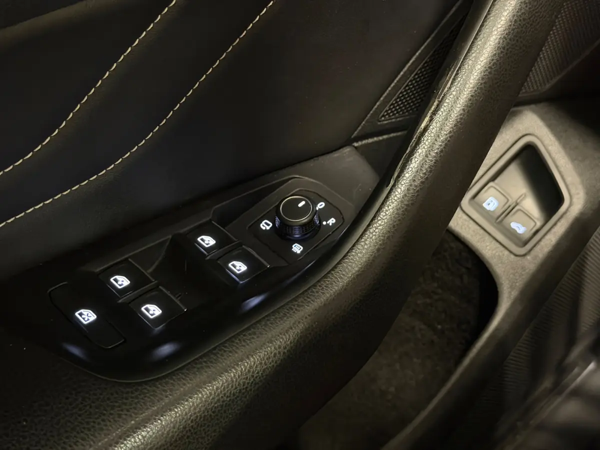 1.4 TSI eHybrid R-Line Business+|PANO|FULL OPTIONS!