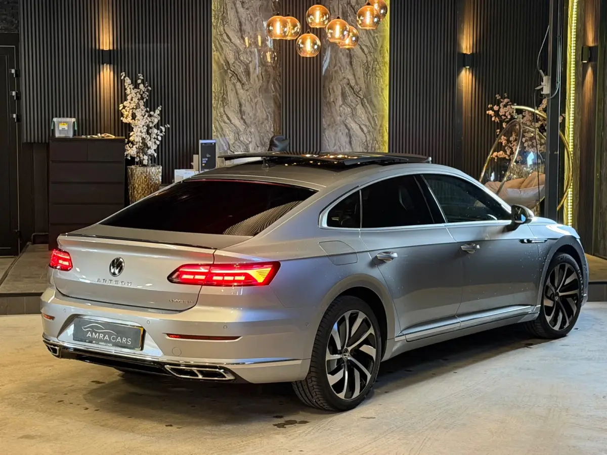 1.4 TSI eHybrid R-Line Business+|PANO|FULL OPTIONS!
