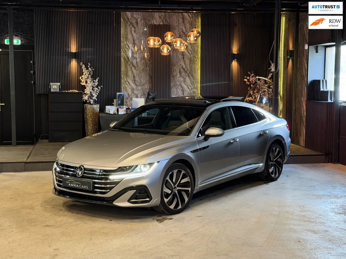 1.4 TSI eHybrid R-Line Business+|PANO|FULL OPTIONS!