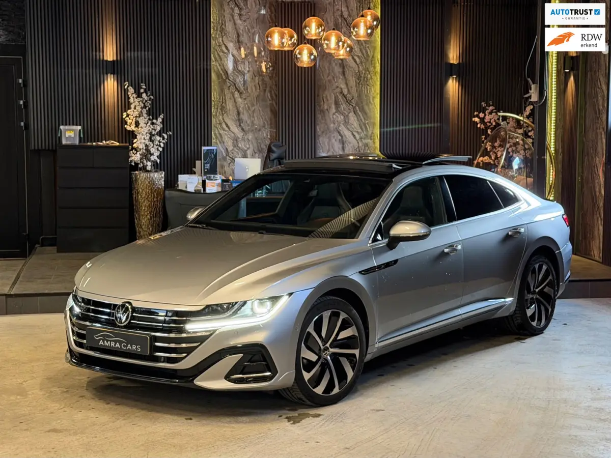 1.4 TSI eHybrid R-Line Business+|PANO|FULL OPTIONS!