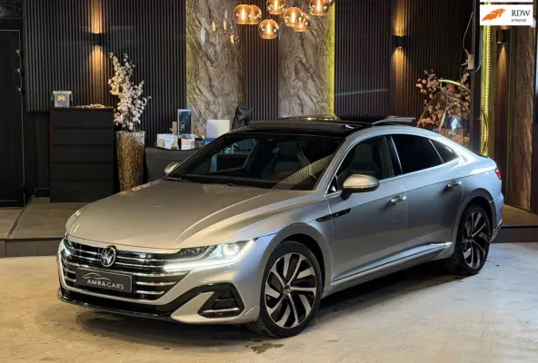 1.4 TSI eHybrid R-Line Business+|PANO|FULL OPTIONS!