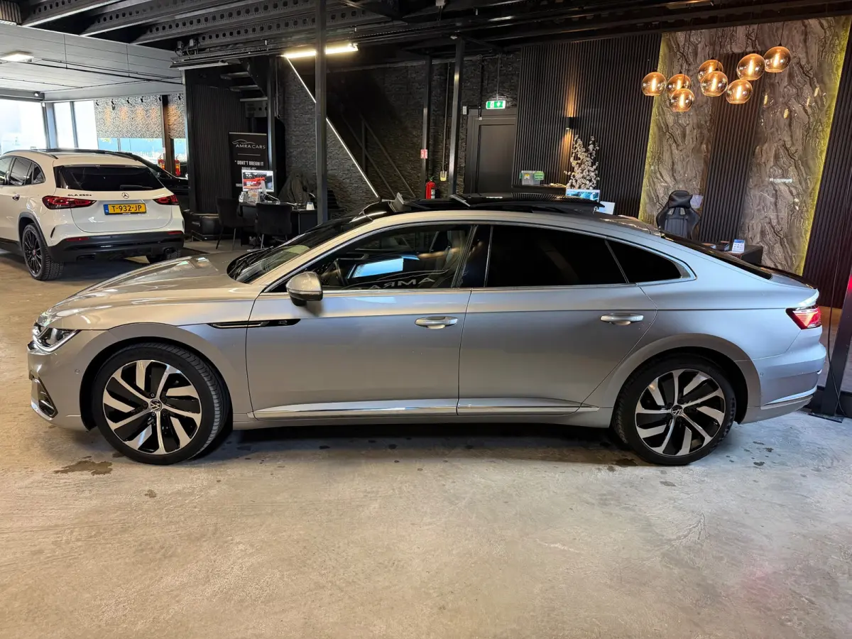 1.4 TSI eHybrid R-Line Business+|PANO|FULL OPTIONS!