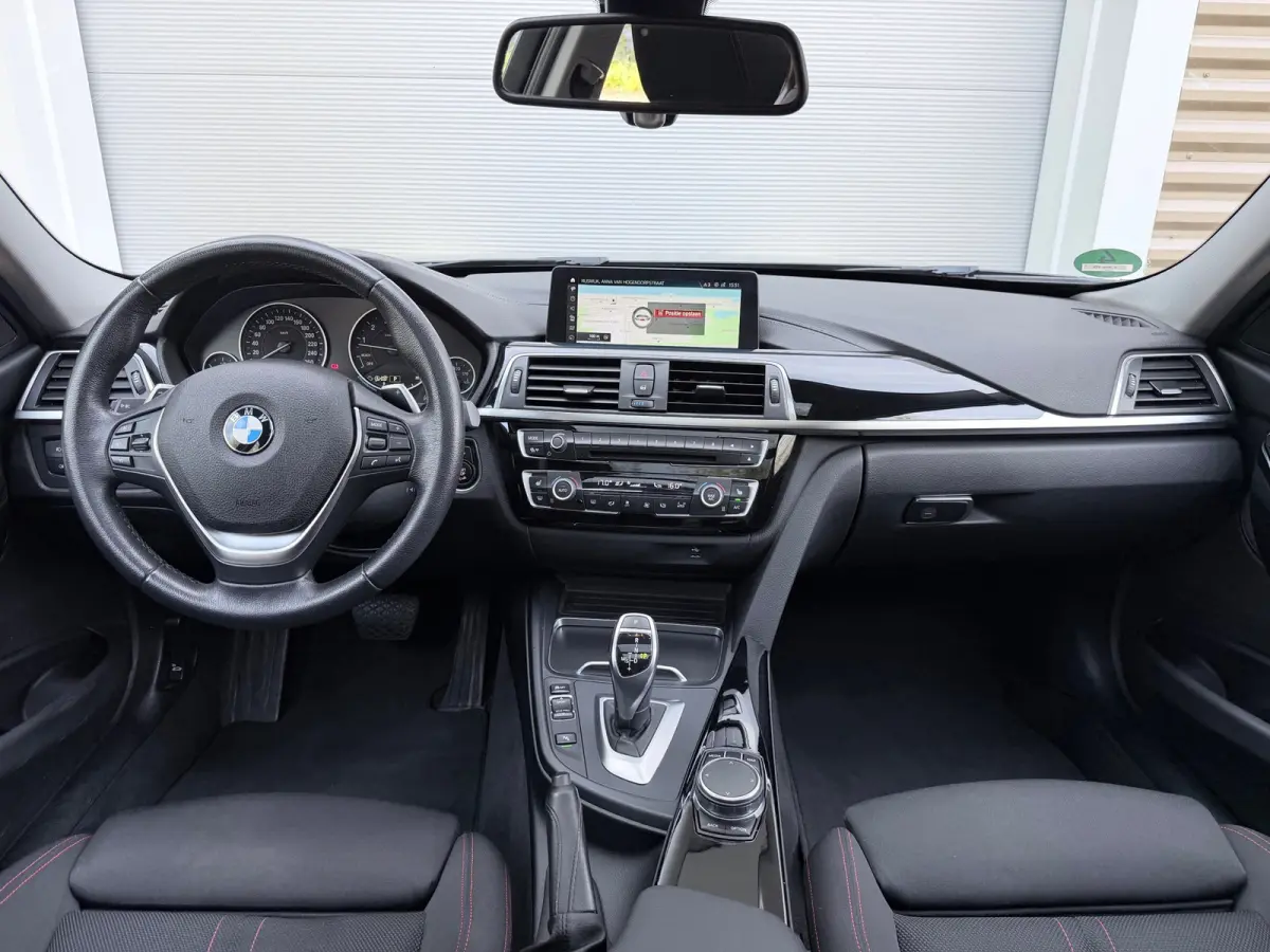 320i Edition M Sport Shadow High Executive Pano