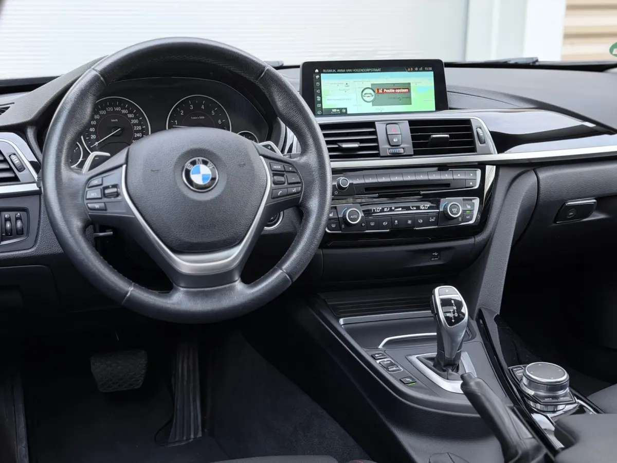 320i Edition M Sport Shadow High Executive Pano