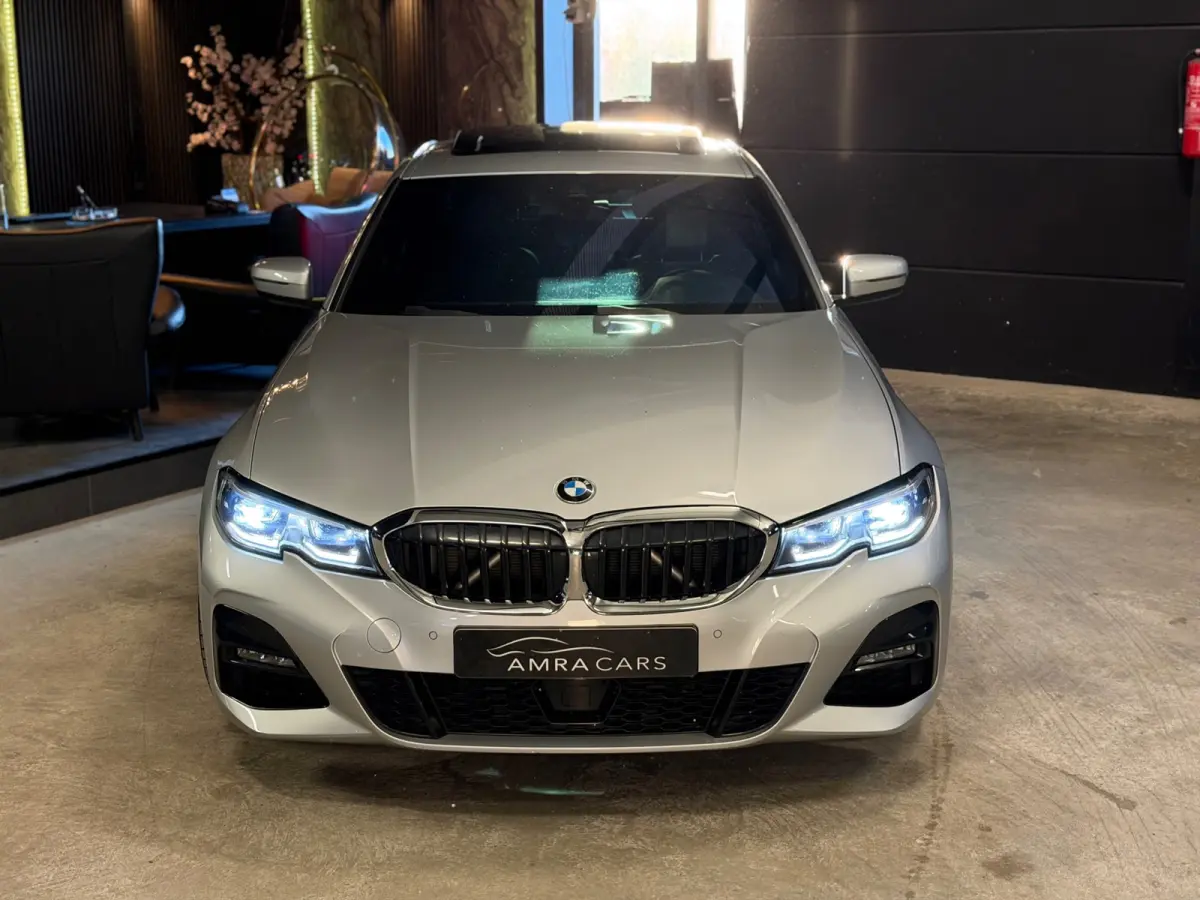320i High Executive|M Pakket|PANO|BOMVOL!
