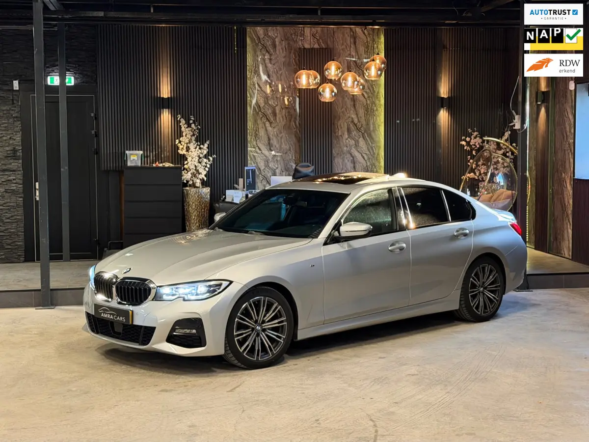 320i High Executive|M Pakket|PANO|BOMVOL!