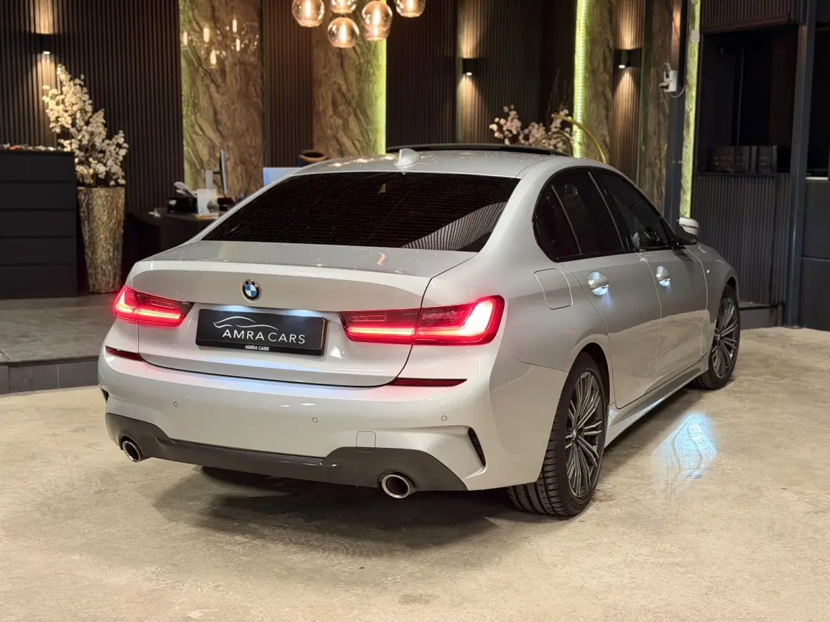 320i High Executive|M Pakket|PANO|BOMVOL!