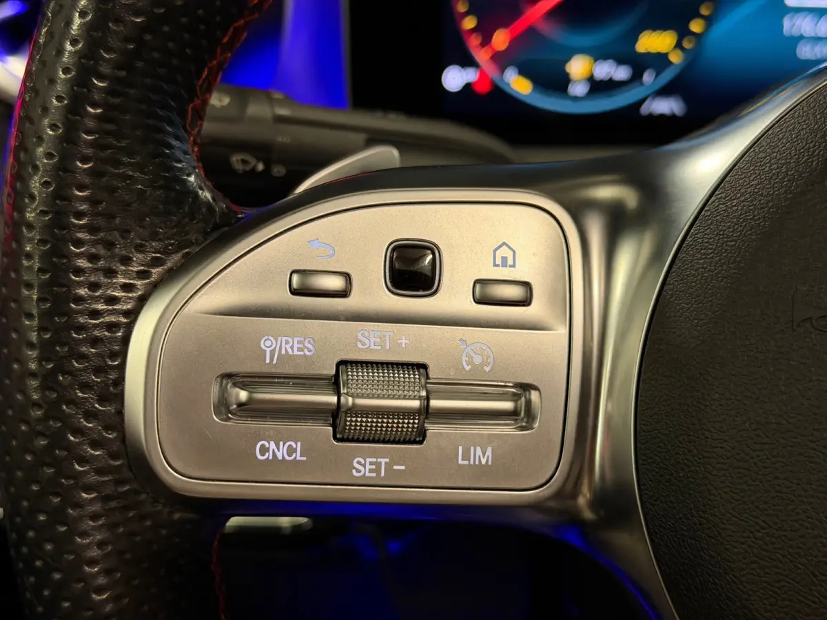 180 AMG|PANO|SFEER|MEMORY|FULL OPTIONS