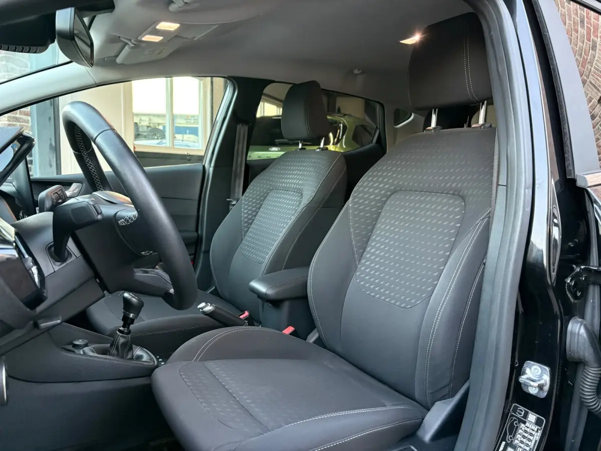 1.0 EcoBoost Titanium X Carplay,Clima,VW.stoelen,Garantie