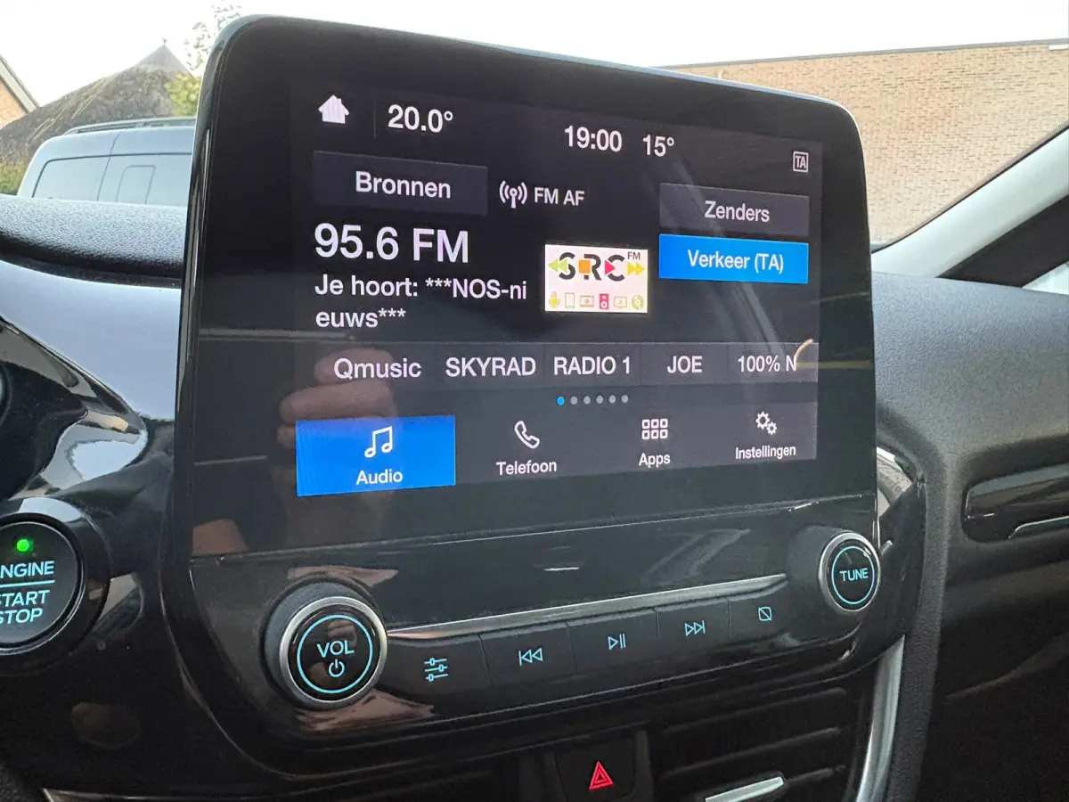 1.0 EcoBoost Titanium X Carplay,Clima,VW.stoelen,Garantie