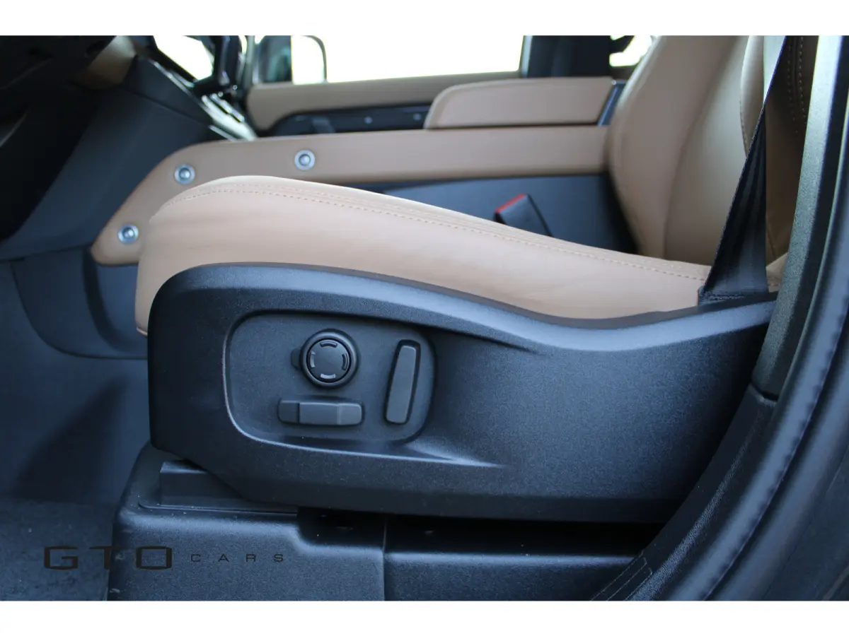 2.0 P300e 110 X-Dynamic HSE | Pano | Meridian | Head-Up | Luchtvering