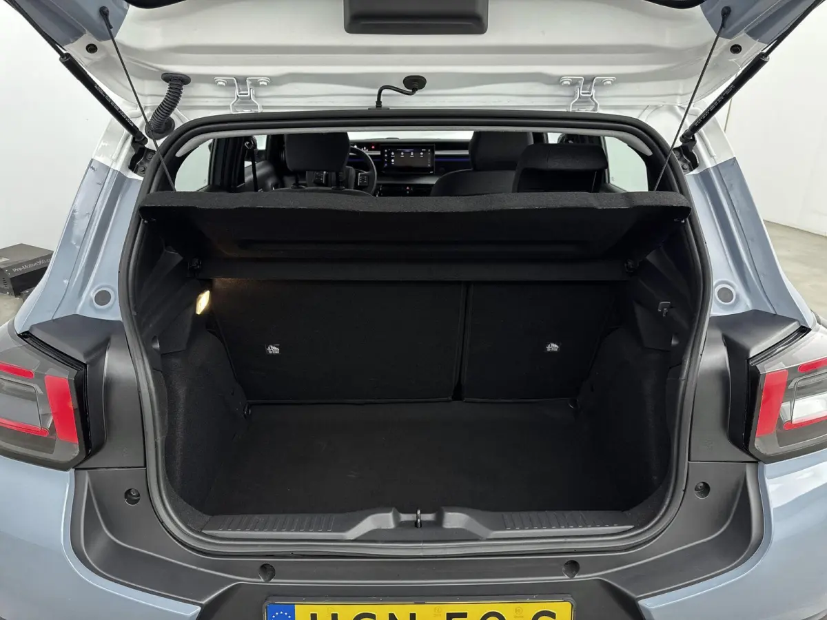 1.2 100pk PLUS | 1ste eigenaar | Two Tone | Multimedia Scherm | Apple Carplay/Android Auto |