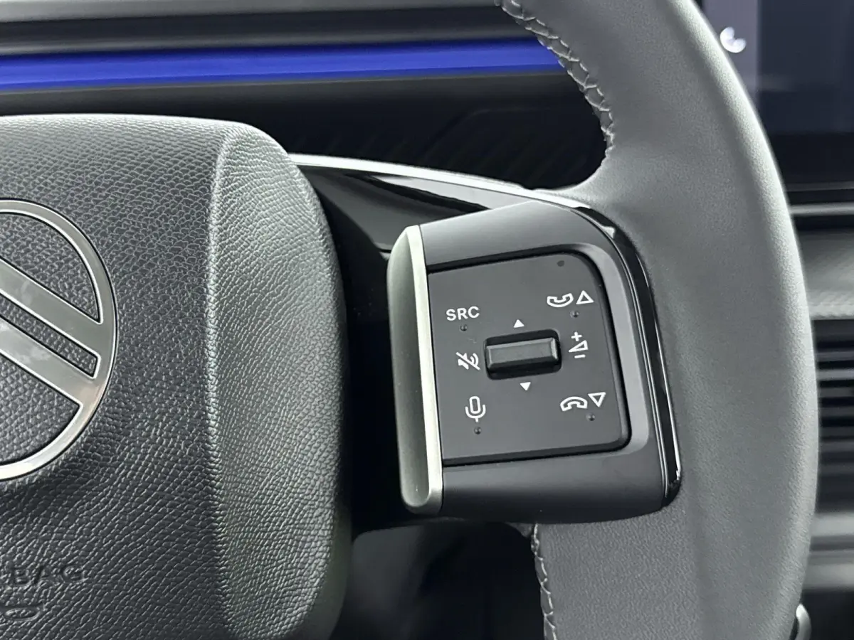 1.2 100pk PLUS | 1ste eigenaar | Two Tone | Multimedia Scherm | Apple Carplay/Android Auto |