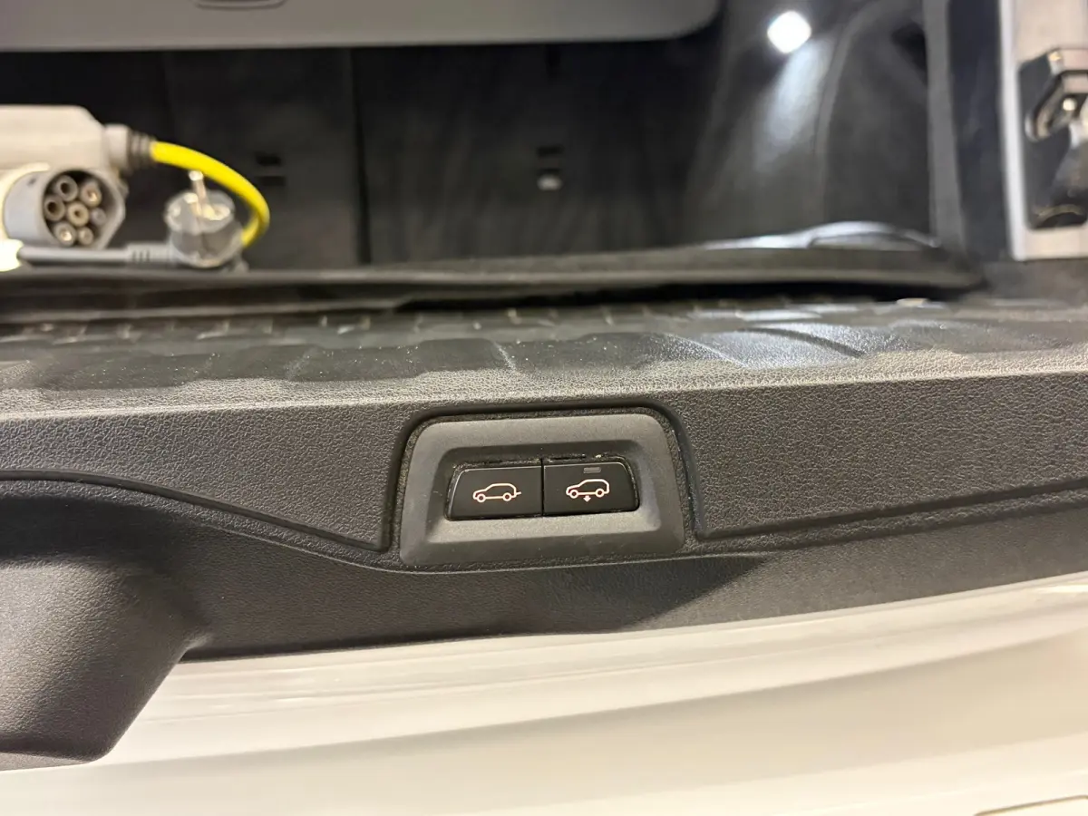 XDrive45e Executive*M-pakket*Pano*Head-up*Luchtvering*Electr-Klep*Led*Leder*