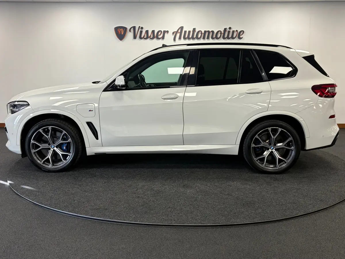 XDrive45e Executive*M-pakket*Pano*Head-up*Luchtvering*Electr-Klep*Led*Leder*
