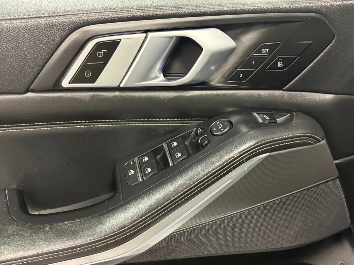 XDrive45e Executive*M-pakket*Pano*Head-up*Luchtvering*Electr-Klep*Led*Leder*