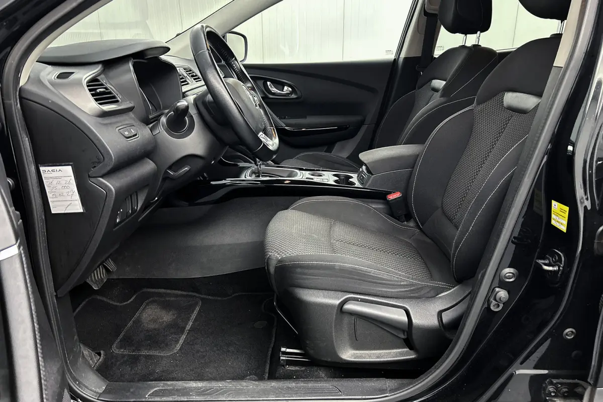 1.2 TCe Intens | Cruise control | Navigatie | Parkeersensoren