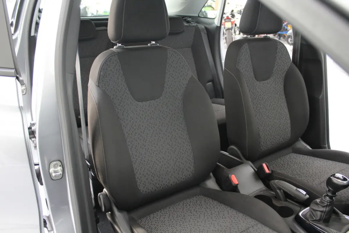 1.2 Turbo Edition 2020 111PK, 18.000KM | RIJKLAAR | CARPLAY | AIRCO | CRUISE CONTROLE | PARKEERSENSOREN V+A