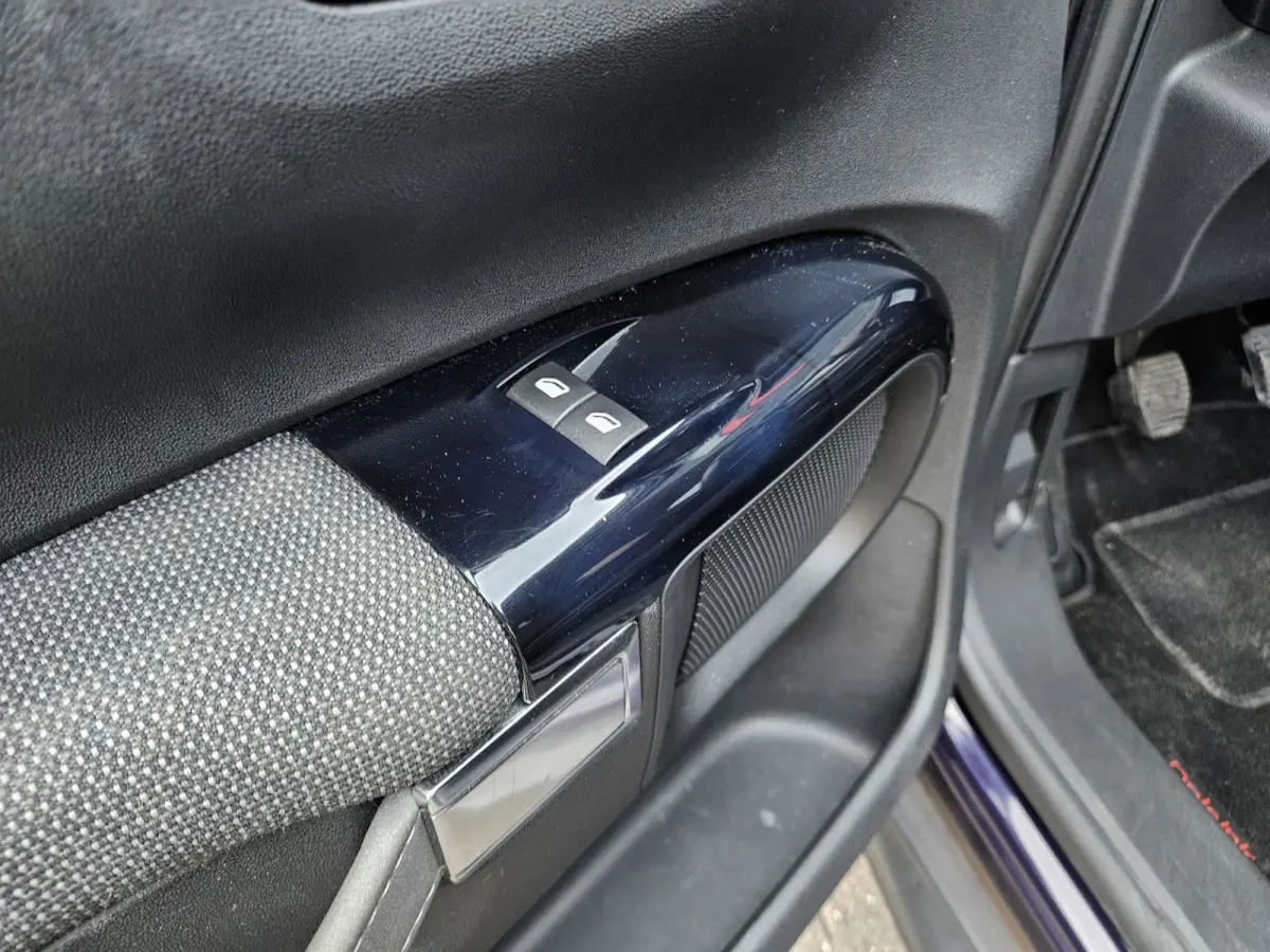 1.2 PureTech Business Airco! Cruise Control! NAP! Nette Auto! PDC! Navigatie!