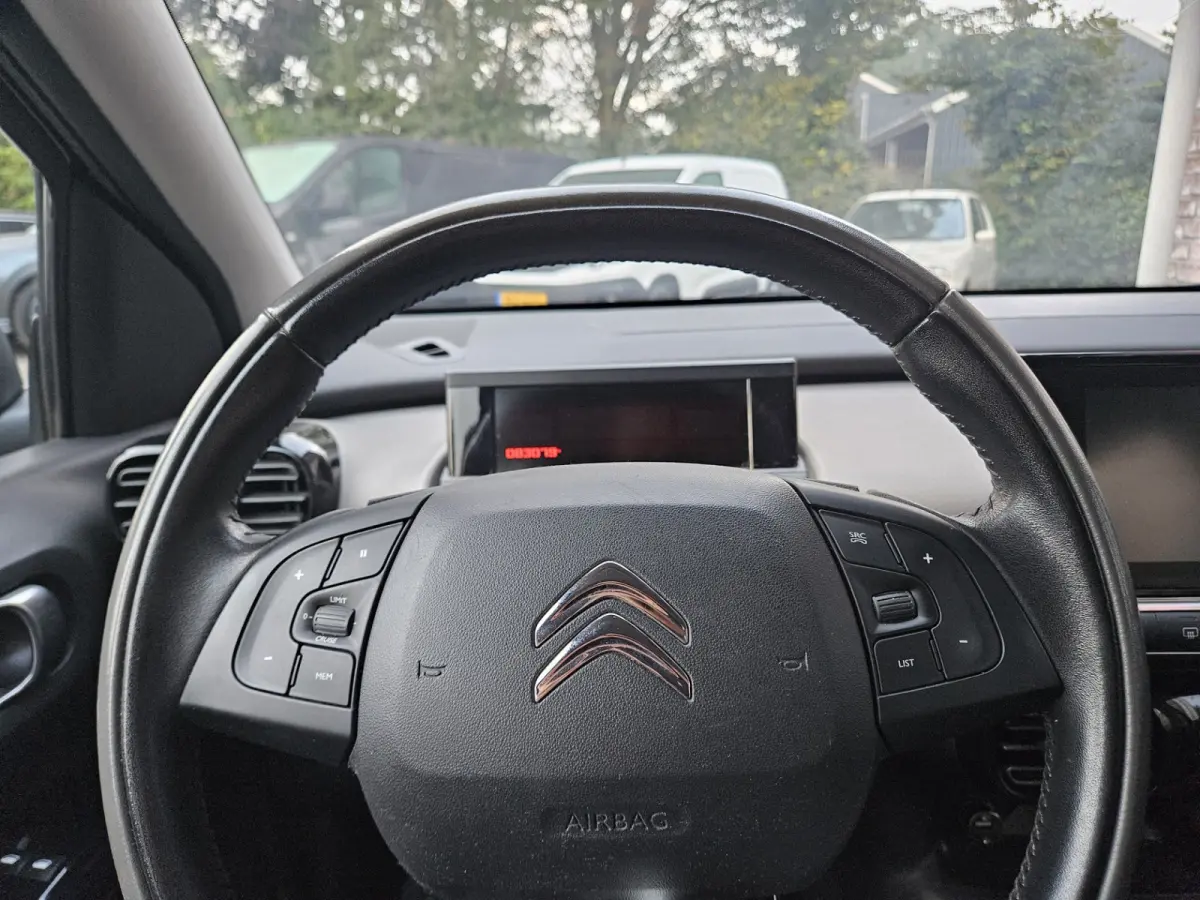 1.2 PureTech Business Airco! Cruise Control! NAP! Nette Auto! PDC! Navigatie!