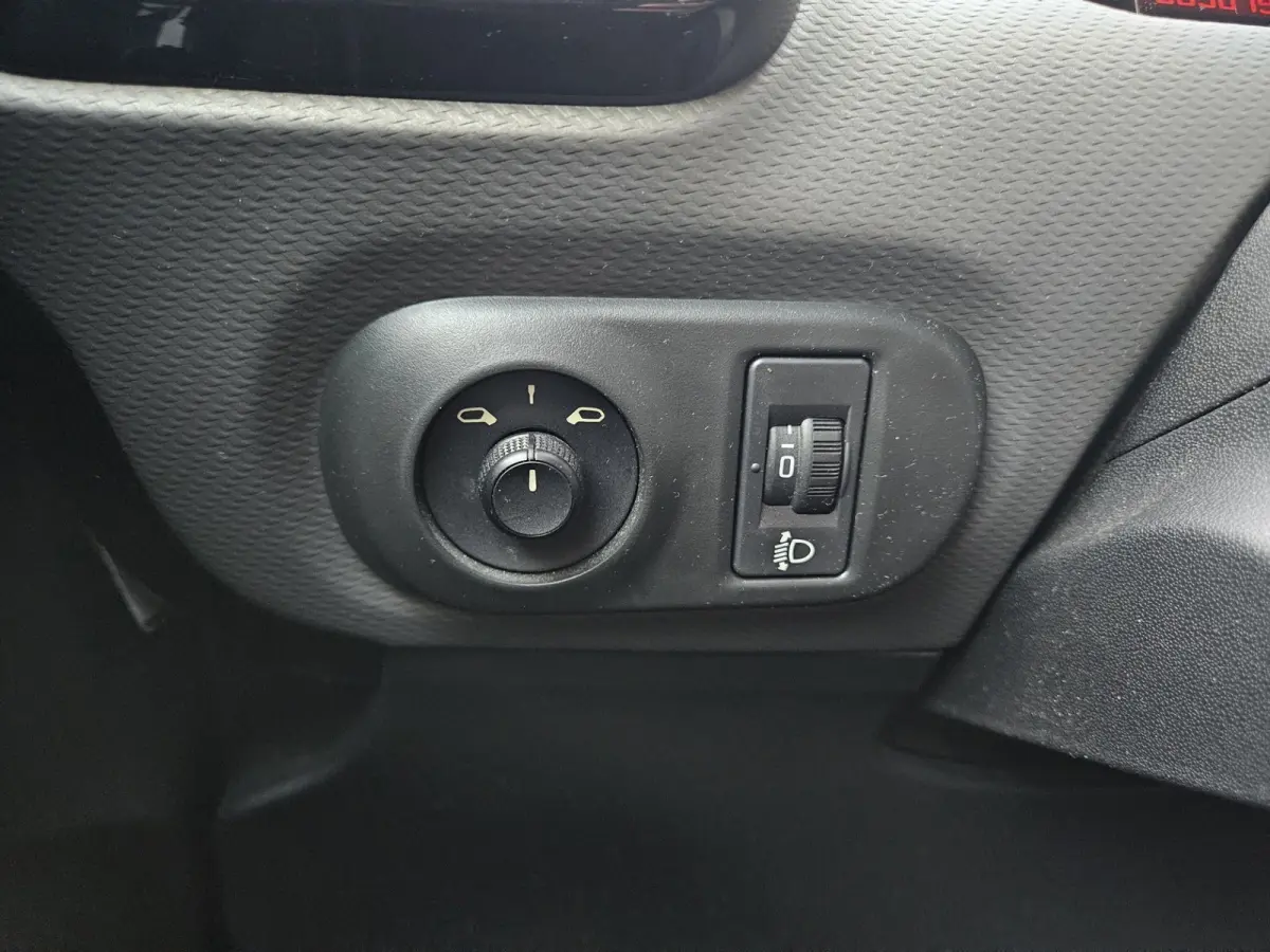 1.2 PureTech Business Airco! Cruise Control! NAP! Nette Auto! PDC! Navigatie!