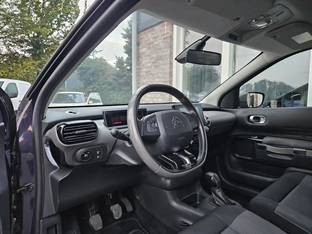 1.2 PureTech Business Airco! Cruise Control! NAP! Nette Auto! PDC! Navigatie!