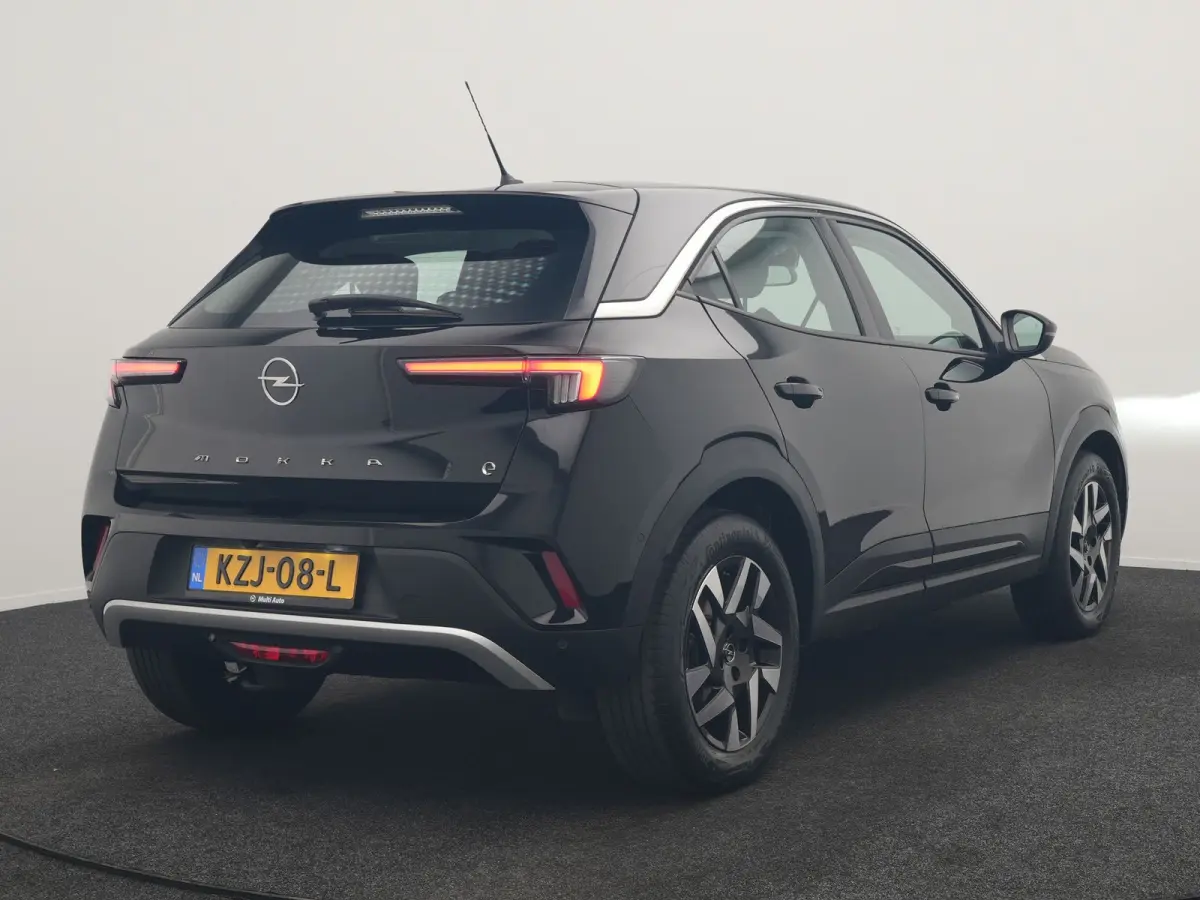 Elegance 50-kWh 11kw bl. 136pk | 360 Camera | BLIS | Voorstoelen Verwarmd | Warmtepomp | Apple Carplay | Cruise Control | 17"L.M | LED Koplampen | Virtual | Lane Assist | DAB |
