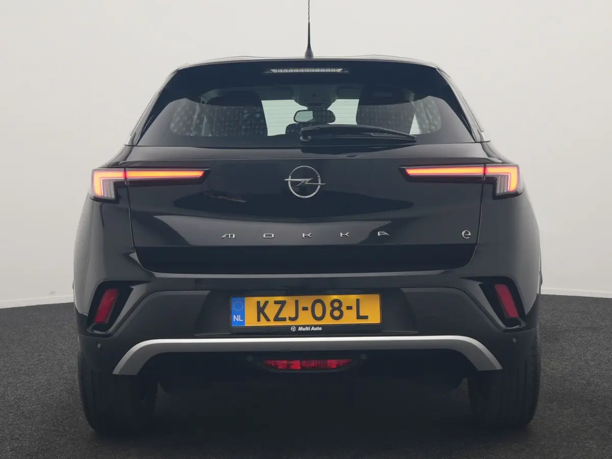 Elegance 50-kWh 11kw bl. 136pk | 360 Camera | BLIS | Voorstoelen Verwarmd | Warmtepomp | Apple Carplay | Cruise Control | 17"L.M | LED Koplampen | Virtual | Lane Assist | DAB |