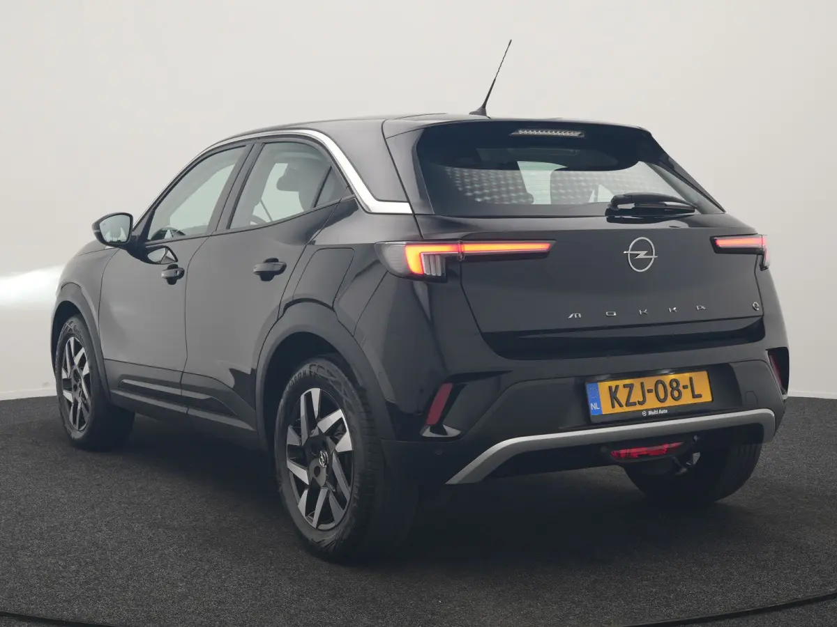 Elegance 50-kWh 11kw bl. 136pk | 360 Camera | BLIS | Voorstoelen Verwarmd | Warmtepomp | Apple Carplay | Cruise Control | 17"L.M | LED Koplampen | Virtual | Lane Assist | DAB |