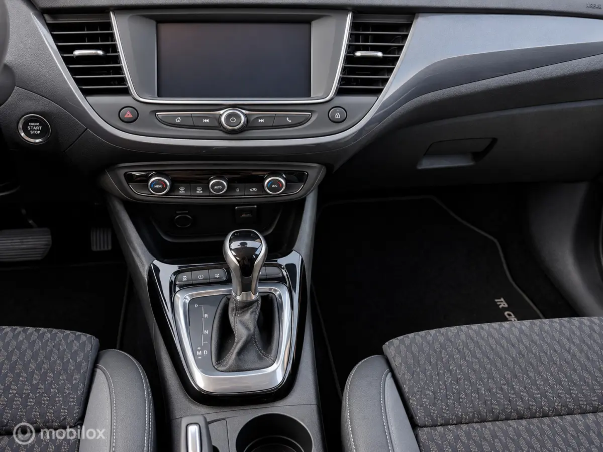 1.2 Turbo Innovation Automaat Apple carplay Camera