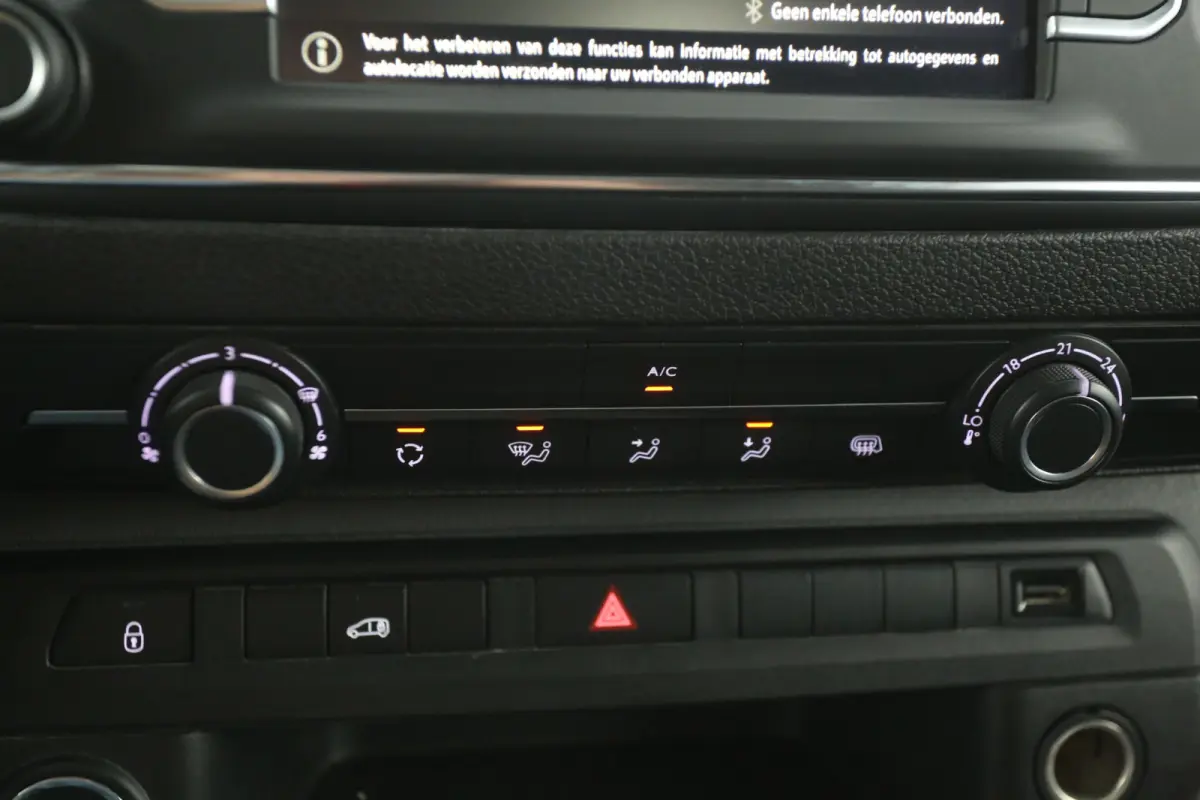 75 kWh L2H1 Long Range | Snelladen | SOH 91% | Airco | Cruise | Camera | Carplay | 3 Zits | Trekhaak