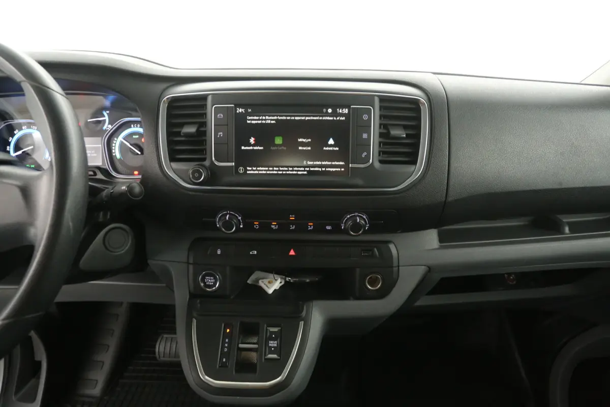 75 kWh L2H1 Long Range | Snelladen | SOH 91% | Airco | Cruise | Camera | Carplay | 3 Zits | Trekhaak