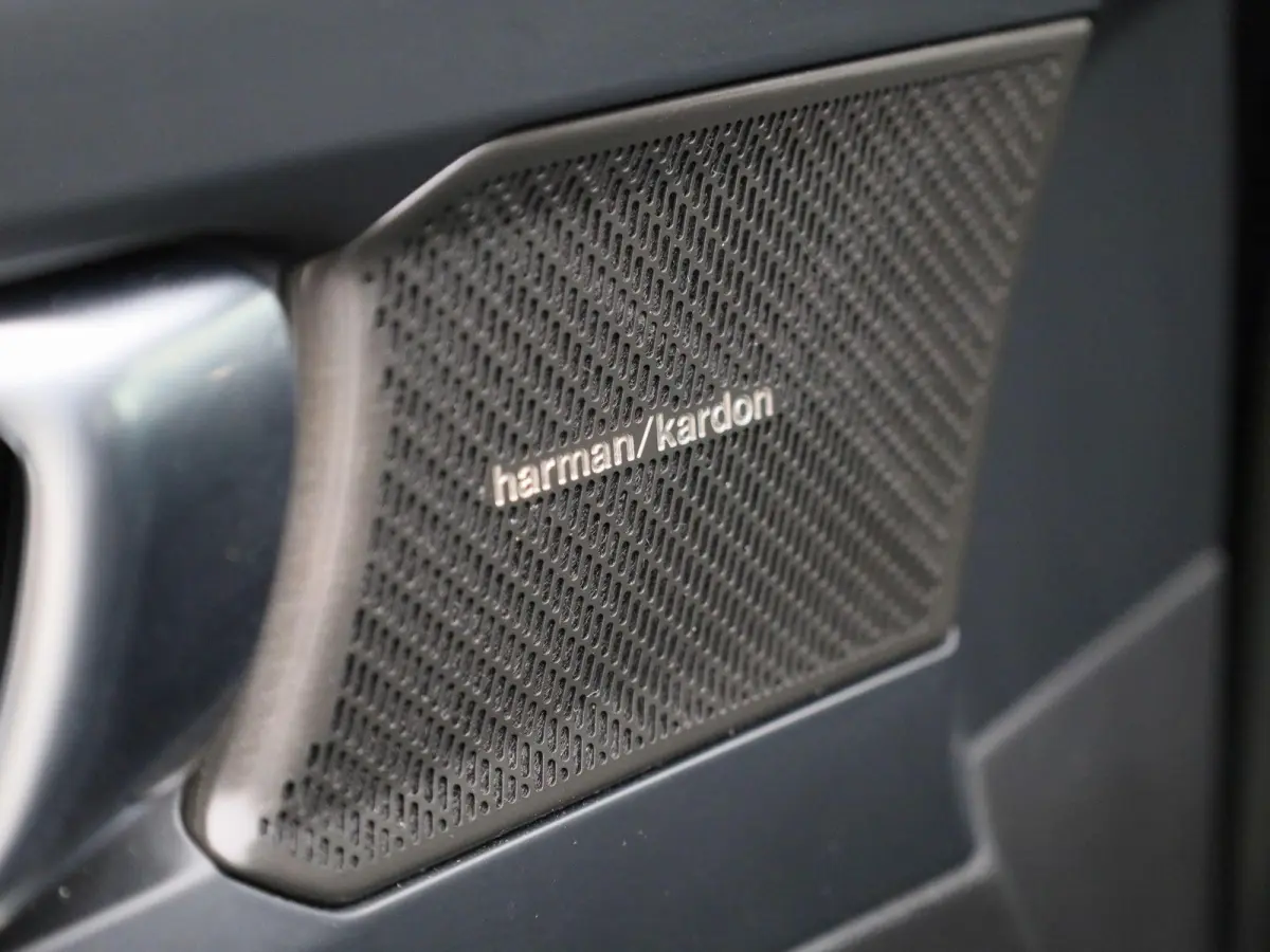 1.5 T4 Plug-in hybrid Plus Bright | Automaat | Apple Carplay / Android Auto | Memory Seats | Harman-Kardon | Virtual Cockpit | Stoel - Stuurverwarming | Elektrische Achterklep | Achteruitrij
