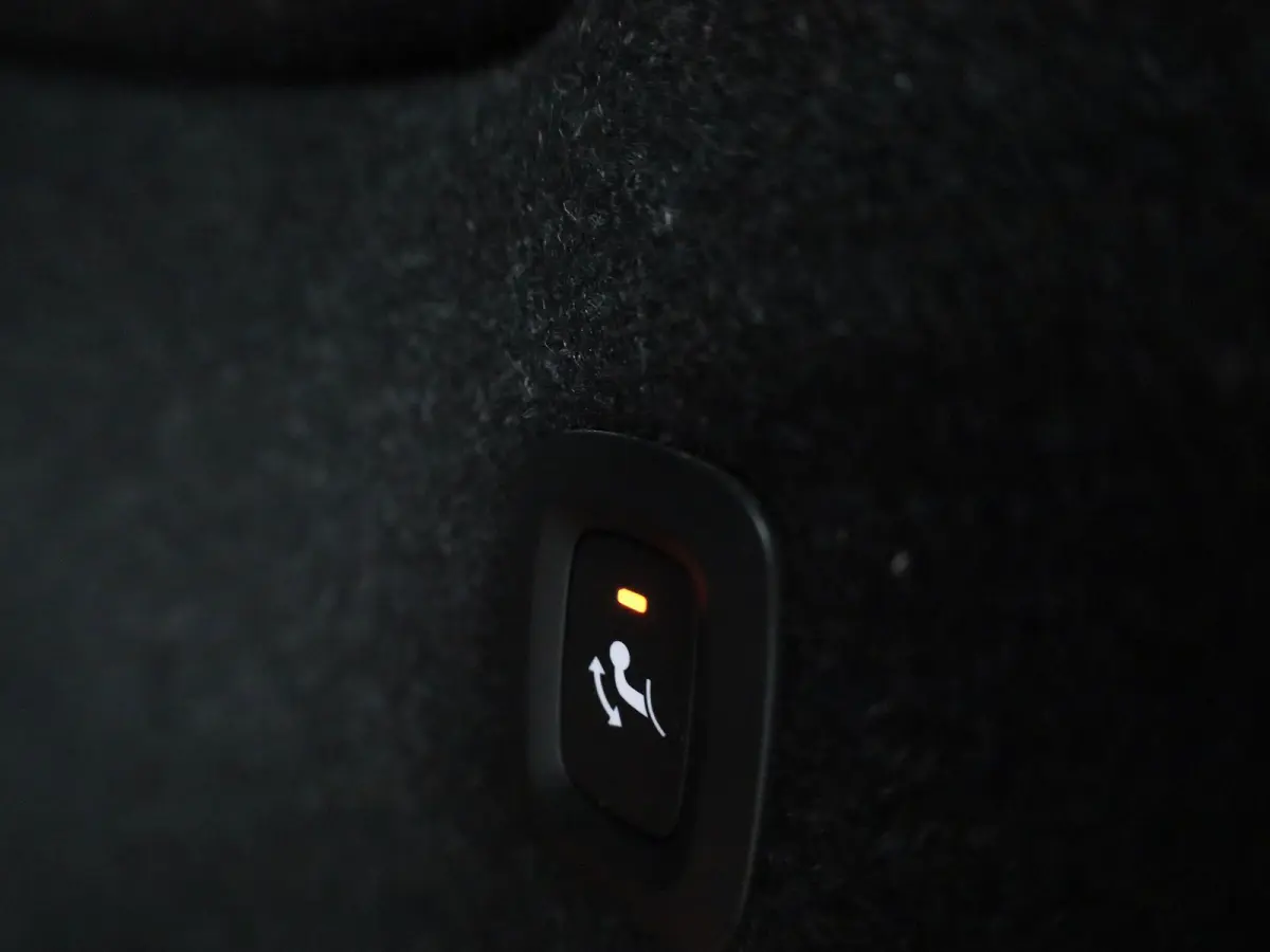 1.5 T4 Plug-in hybrid Plus Bright | Automaat | Apple Carplay / Android Auto | Memory Seats | Harman-Kardon | Virtual Cockpit | Stoel - Stuurverwarming | Elektrische Achterklep | Achteruitrij