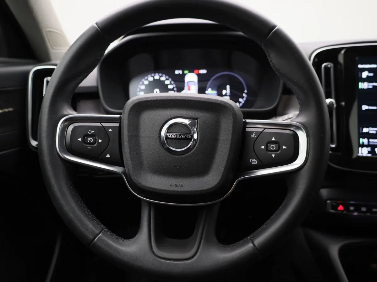 1.5 T4 Plug-in hybrid Plus Bright | Automaat | Apple Carplay / Android Auto | Memory Seats | Harman-Kardon | Virtual Cockpit | Stoel - Stuurverwarming | Elektrische Achterklep | Achteruitrij