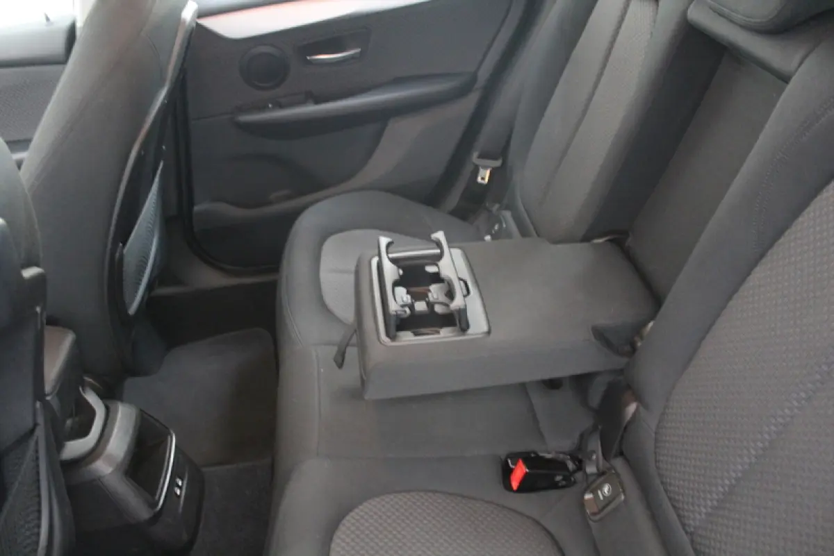 218i 136PK, RIJKLAAR | AIRCO | SPEEDLIMIT | BLUETOOTH