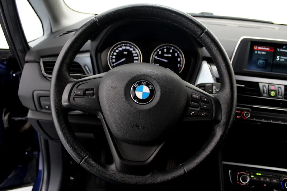 218i 136PK, RIJKLAAR | AIRCO | SPEEDLIMIT | BLUETOOTH
