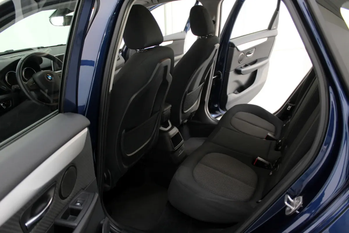 218i 136PK, RIJKLAAR | AIRCO | SPEEDLIMIT | BLUETOOTH