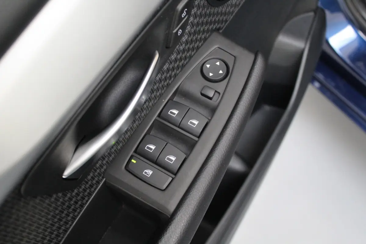 218i 136PK, RIJKLAAR | AIRCO | SPEEDLIMIT | BLUETOOTH