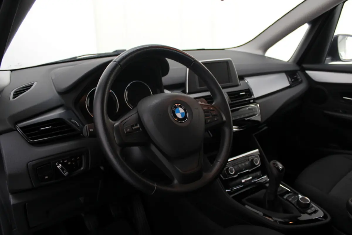 218i 136PK, RIJKLAAR | AIRCO | SPEEDLIMIT | BLUETOOTH