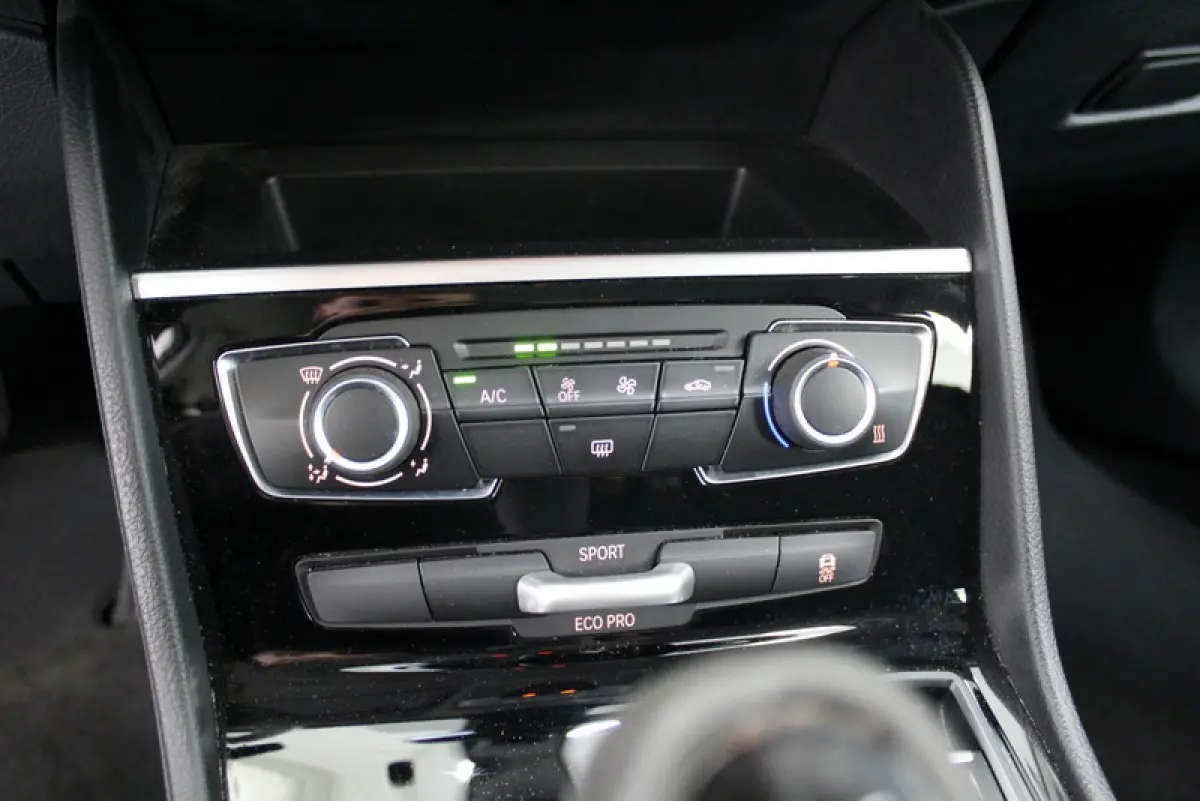 218i 136PK, RIJKLAAR | AIRCO | SPEEDLIMIT | BLUETOOTH