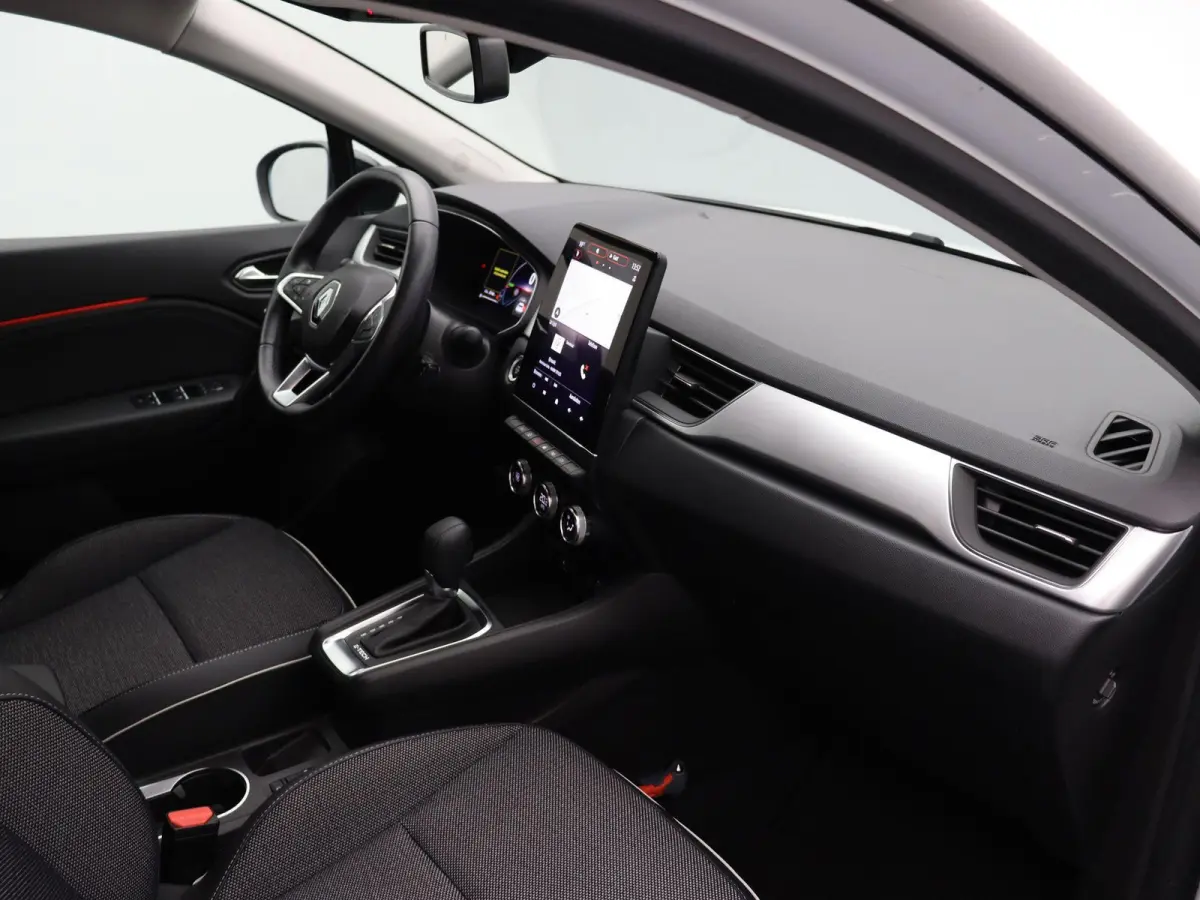E-Tech full hybrid 145pk Intens | Pack Advanced Driving | Parkeersensoren voor/achter | Camera | 9,3" Navigatie | Climate control |