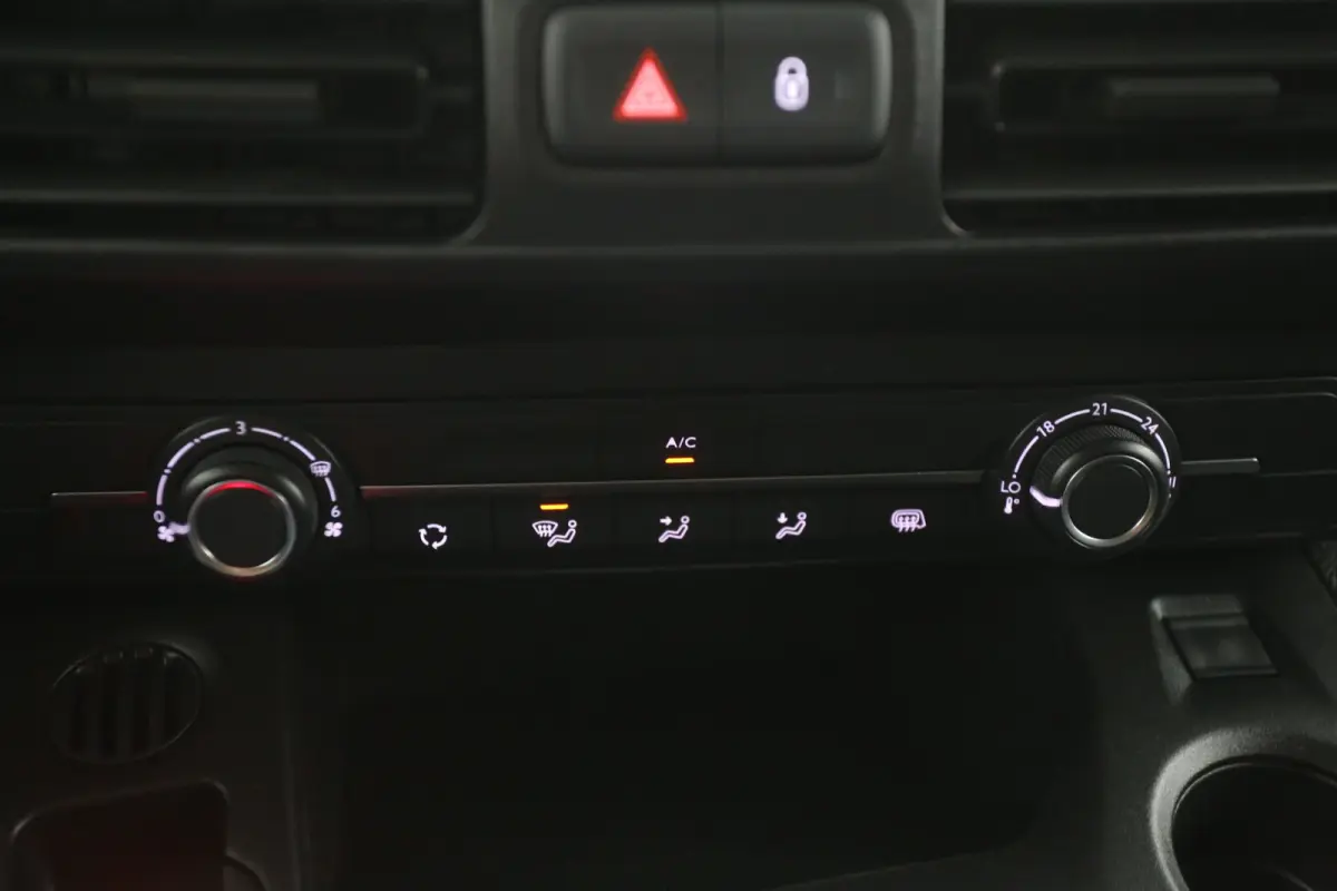 50 kWh | Snelladen | SOH 93% | Airco | Cruise | Parkeersens.